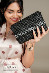 Black Clutch Koodai - SARAS