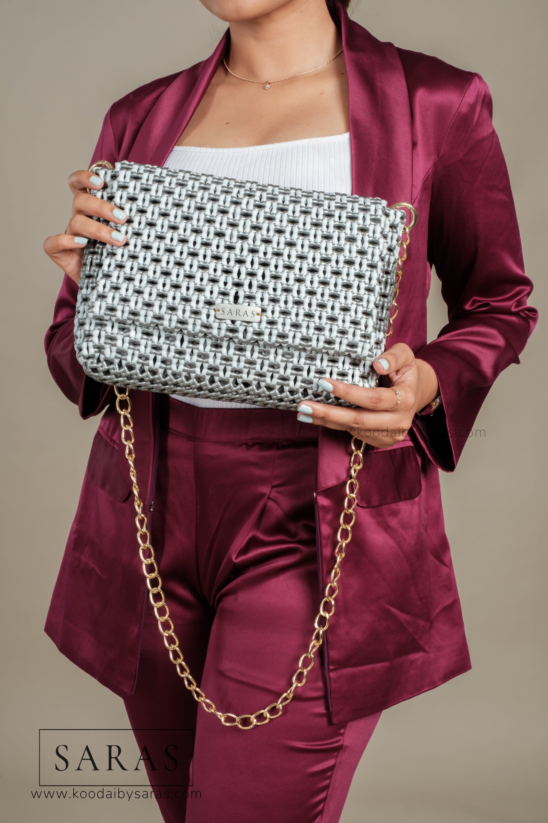 Gray X White Sling Koodai (Comes with removable Gold Chain Sling) - SARAS