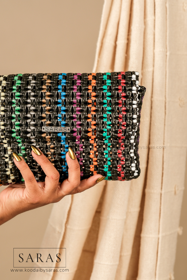 Colour pencil Clutch Koodai - SARAS
